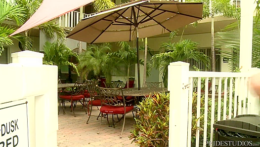 Dudes Get Rock Hard in Pool, Then Pound Each Other Raw Inside