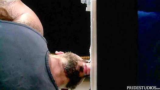 Bear Daddy Pounds Brian Bonds Raw in Gym Bathroom, Dirty Talk Fuels the Fury