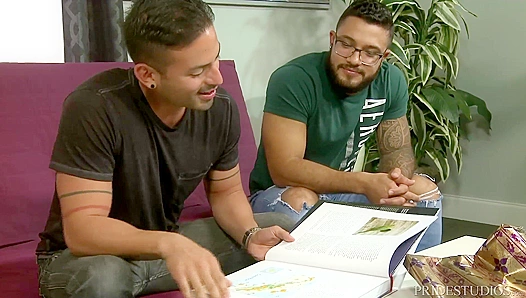 Latino Dudes Over 30 Slamming Each Other Senseless