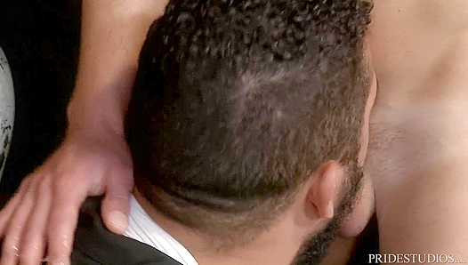 Dude Over 30 Gets His Ass Remodeled by a Beastly Stud