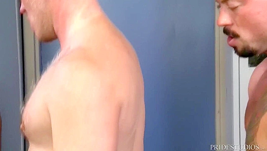 Dudes Over 30 - Sean Duran Pounding in a Locker Room 3-Way