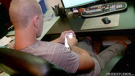 Dudes Over 30 with Massive Cocks Slam Each Other in a Filthy Warehouse Hookup