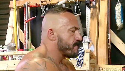 Muscle Daddy Over 30 Pounds That Dick Down Hung Employee's Throat