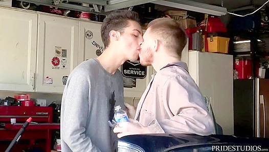 DylanLucas Rams His Big Cock Into His Cousin’s Tight Ass