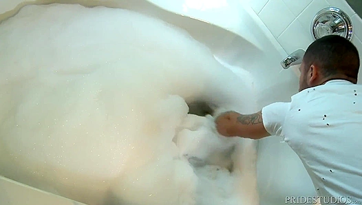Giant Cocks Unleashing Loads in the Fucking Bath