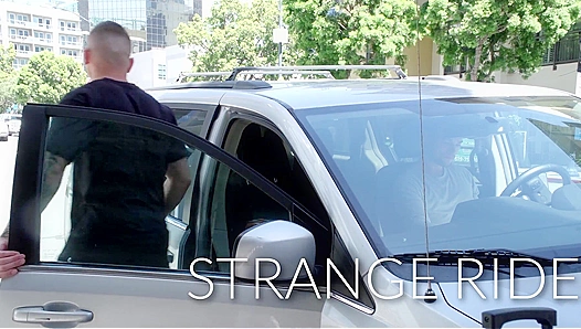 Uber Driver Makes Client Cum Hard With A Ride He’ll Never Fucking Forget