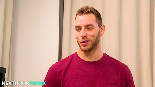 Muscle R.A Fucks Cute College Twink - Carter Woods, Dallas Preston - NextDoorTwink