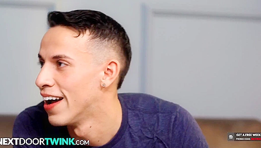 Hottie Pledges Stand Up To Master, Fuck n' Suck - Des Irez, Max Lorde - NextDoorTwink