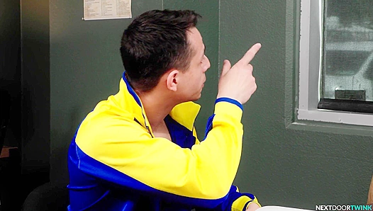 NextDoorTwink - Straight Hunks Rail Twink Tutor