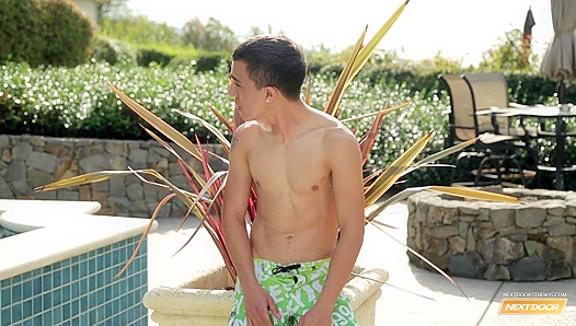 Next Door Twink Introducing Atheletic Ace Parker