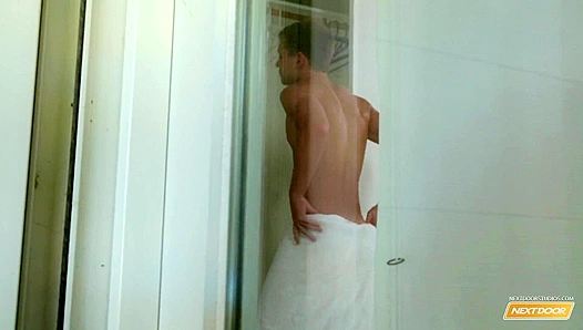 Next Door Twink Peeping Twinks Invited Into Threesome