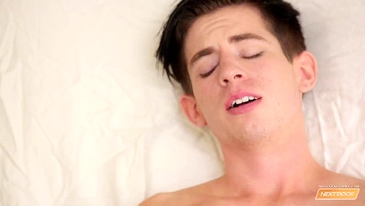 Next Door Twink Take me, I'm HORNY NOW!