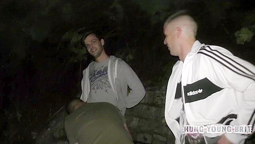 3AM @ Brighton gay bush's cruising @ night