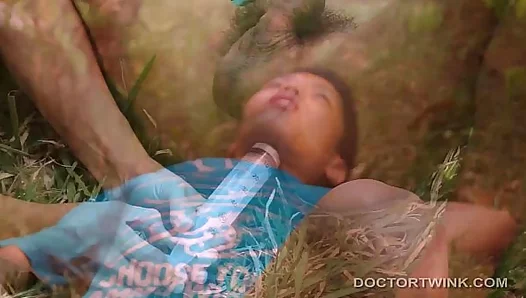 Vahn rims and sucks Asian Twink 18+ Arjo in steamy medical fetish scene.