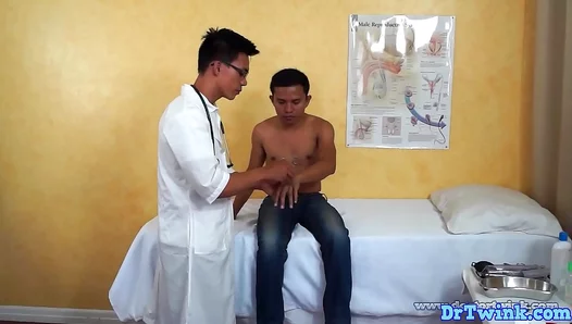 Asian Doctor Rims His Twink 18+ Patient In Steamy Medical Fetish Scene