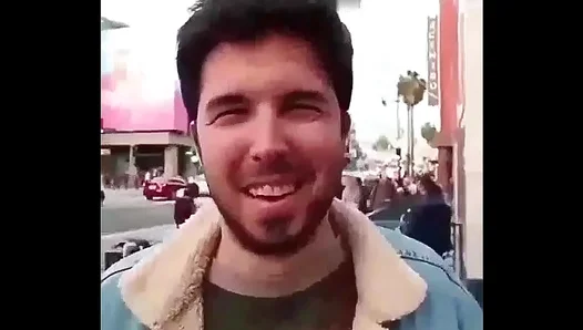 Hardcore Cash–for–Sex Encounter with an Asian Amateur Stud