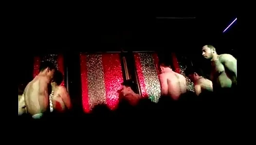 Thai Gay Bar Encounter: 13 Minutes of Passionate Asian Action