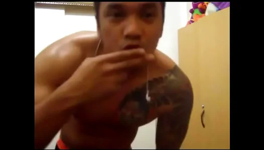 Hot Pinoy Dancer Sizzles in Steamy Asian Gay Performance