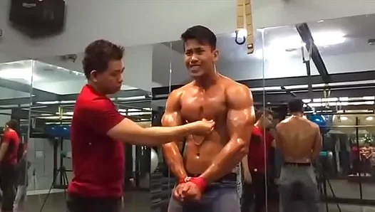 Asian Gym Slave Gets Nipple Play In IntenseGay Workout Session