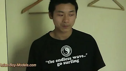 Big–Cocked Asian Muscle Twink 18+ Delivers Intense cumshot