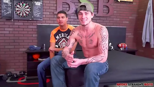 Cage Proves He Can Suck Better Than Any Girl In This Gay For Pay Scene