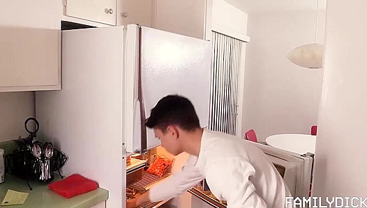 Austin Xanders & Alex Killian - Schoolboy Anal Adventure