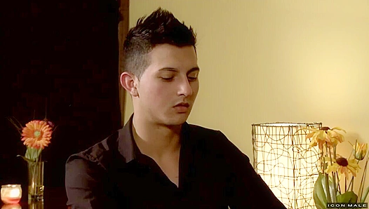 Davey Anthony & Ty Roderick - Hot Gay Fun at Icon Male