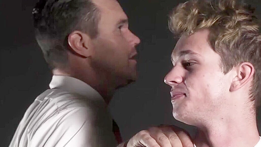 Beau Reed Takes Control - Seductive Submission with Jake Hill