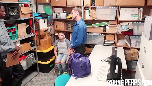 Interracial Heat - Drake Magnum & Austin Xander Take On Alex Killian - Young Perps