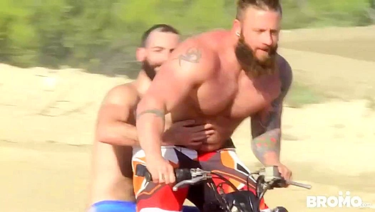 ATV Enthusiast Aaron Gets Fucked Hard in His Mobile Home - Bromo US
