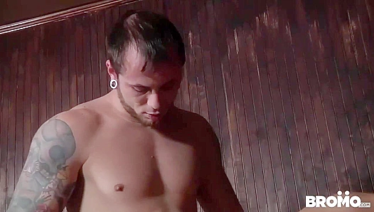 Brenner Bolton and Jared Summers - Hot Bareback Hotel Room Anal