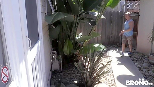 Chris Blades - Unprotected Violent Anal Sessions - Bromo US