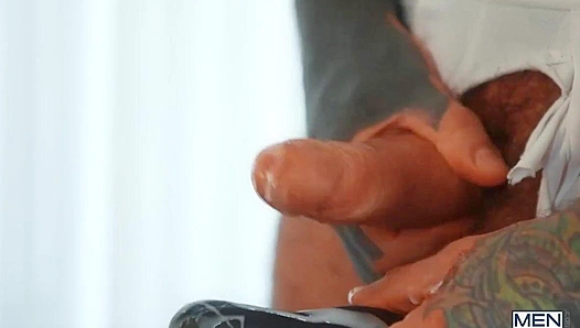 Zooming In - Markus Kage & Jeremy London Fuck During Meeting – Drill My Hole