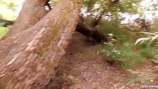 Thirsty Gay Guy Takes Dick On Tree - XXX Gay