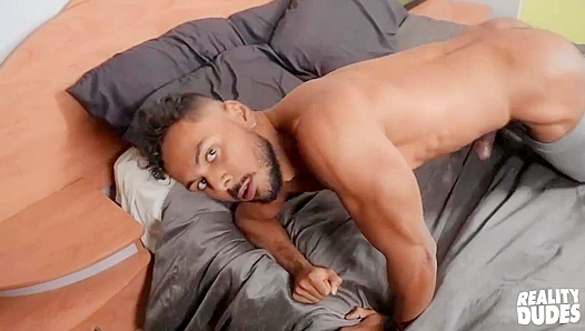 Ryan Bones Takes Control - A Semi-POV Anal Adventure with Milo - Reality Dudes