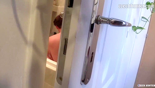 Amateur Twink Gets Pounded Hard in the Shower - XXX Gay