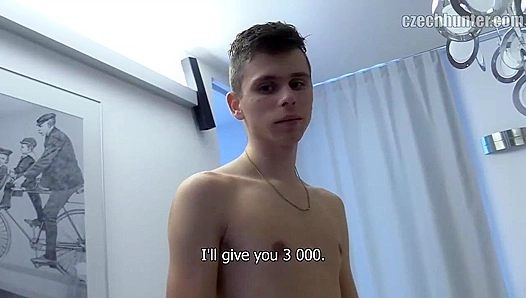 Czech Dude With a Bubble Butt Nuts Hard After Raw Anal - XXX Gay