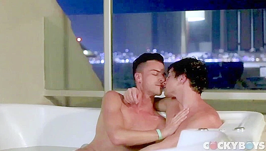 Deep Bareback Bliss - Allen King, Cory Kane & Taylor Reign Get Wild