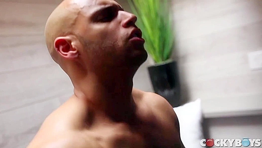 Cocky Boys - Josh Moore & Sean Zevran Fuck Everywhere