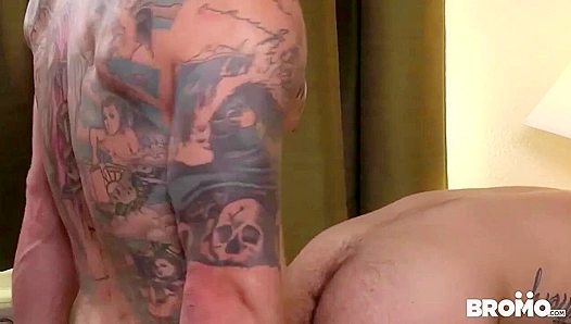 Brad Powers' Foot Fetish Fantasy - A Wild Bromo US Scene