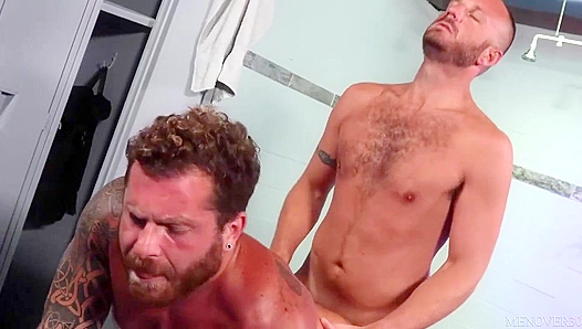 Riley Mitchell & Chase Ryder: Raw Anal Passion - Hot Dudes Over 30