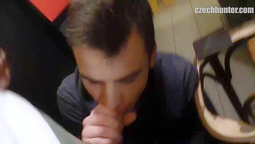 Christmas blowjob ends with a naughty facial - XXX Gay