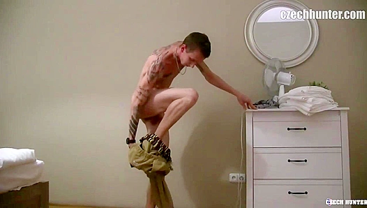 XXX Gay - Street Food Connoisseur Gets Fucked by a Stranger