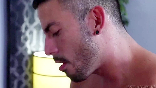 Hairy Close-Up Sodomy - Valentin Petrov & Cesar Rossi's Massive Dick Action
