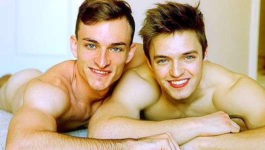 Blake Michael & Jimmy Norris - Electric Chemistry Ignites the Screen