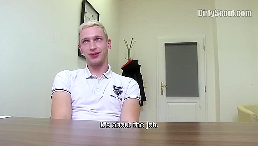 Bleached Beauty's Bubble Butt Takes It From Behind - Dirty Scout