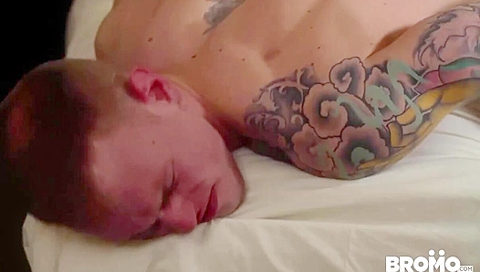 Raw Fucking With Horny Trevor Long & Brett Lake - USA Bromance