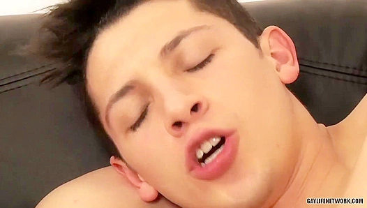 Bareback Passion - Danny Montero & Avier Lopez Teach Twinks