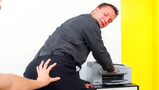 Kinky Denis Reed Pounds Horny Erik's Ass - Raw Casting