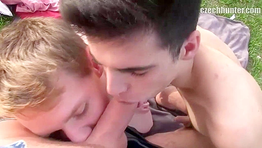 XXX Gay - Well-Hung Twinks Take It Outdoors for a Wild Threesome